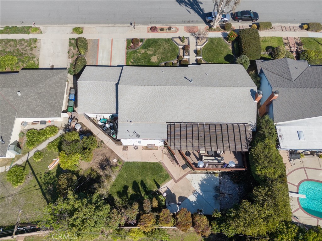 640 Woodcrest Avenue