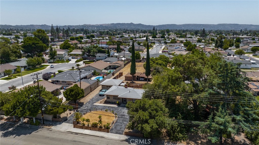 150 W Juanita Avenue