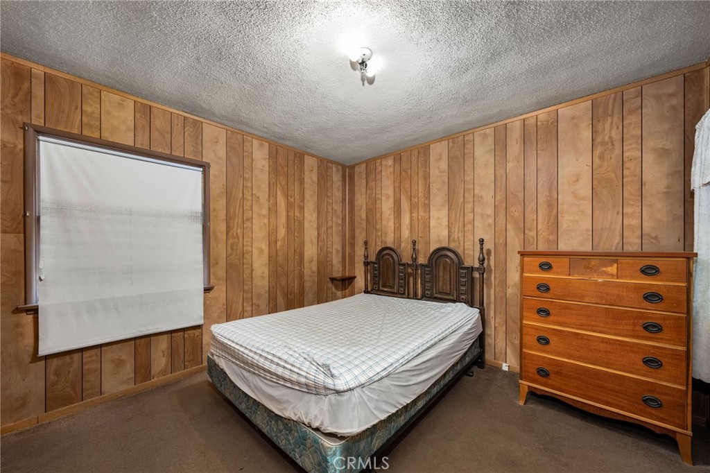 150 W Juanita Avenue