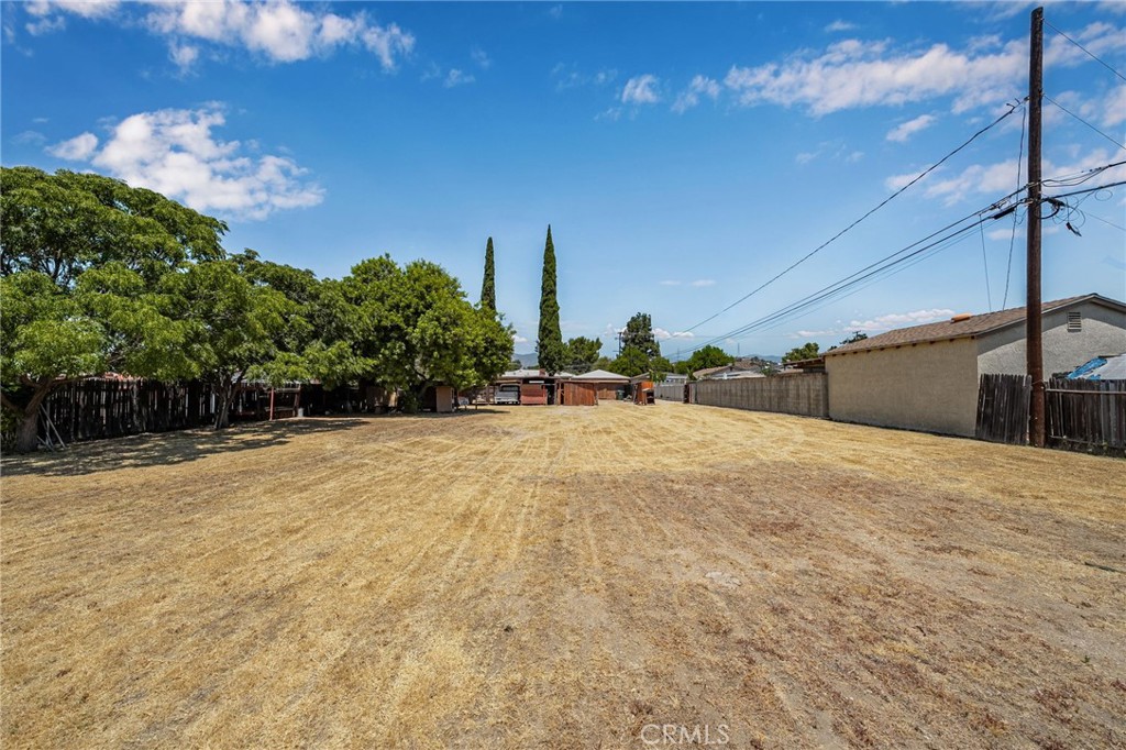 150 W Juanita Avenue