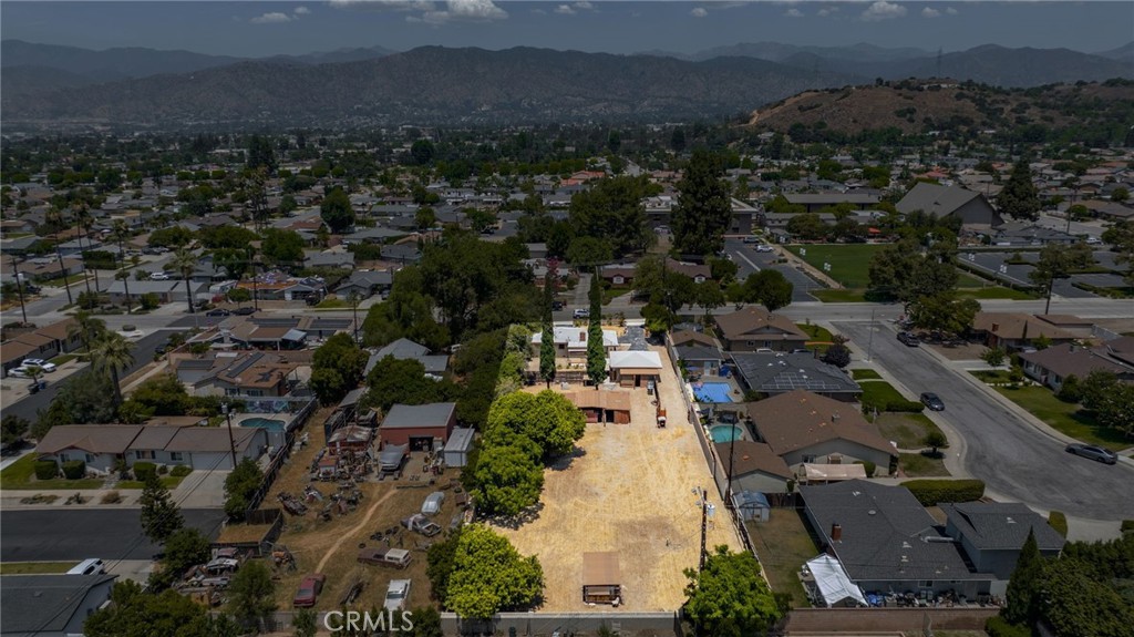 150 W Juanita Avenue