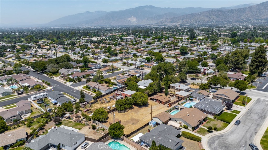 150 W Juanita Avenue