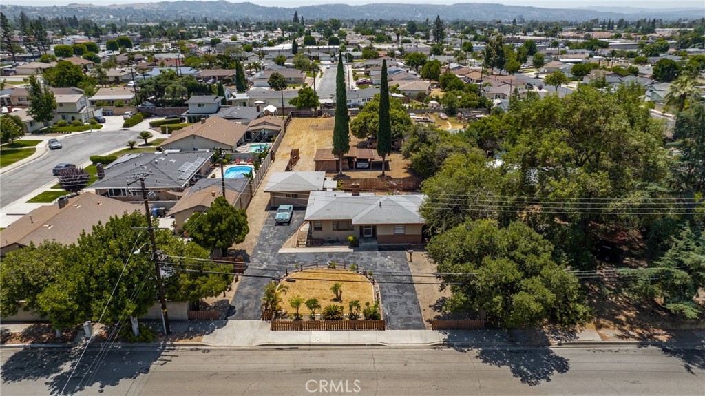 150 W Juanita Avenue