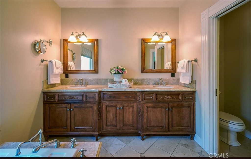 1007 N Euclid Avenue