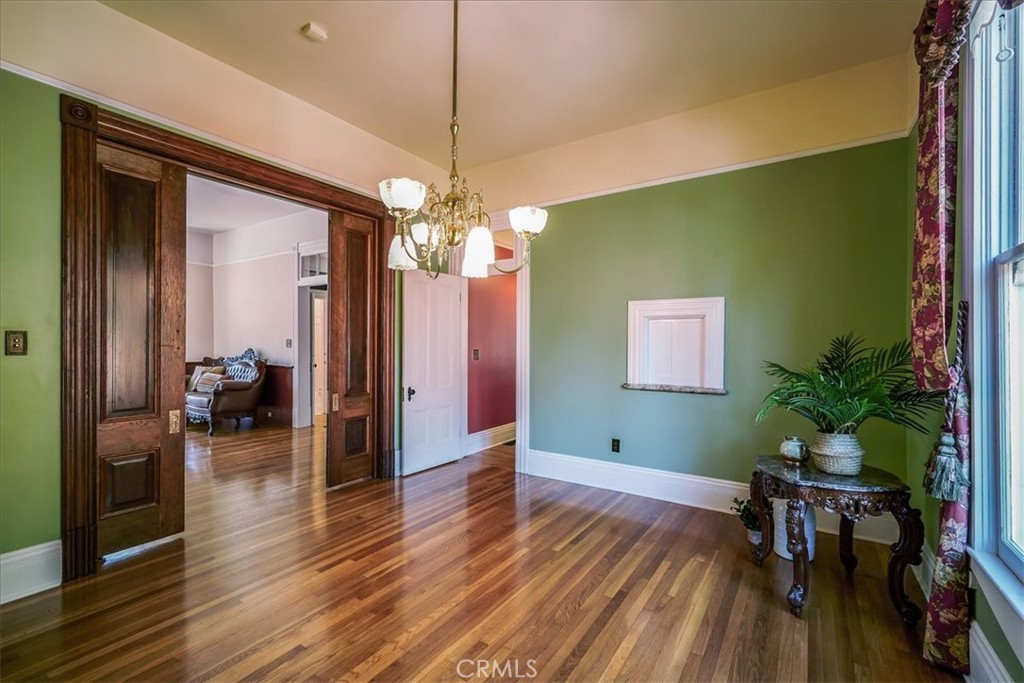 1007 N Euclid Avenue