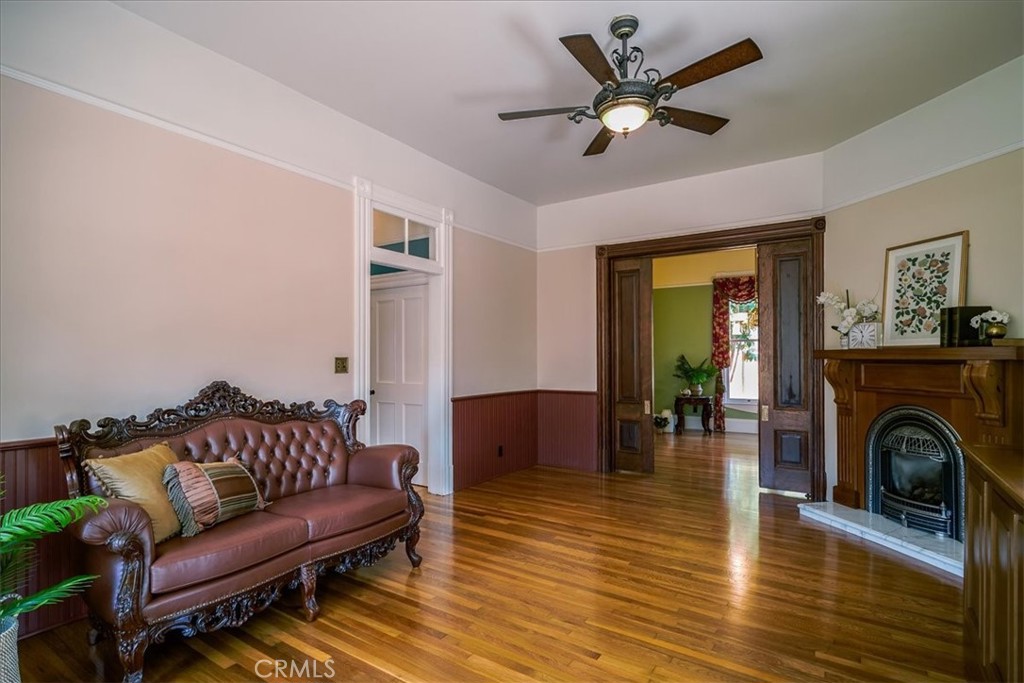 1007 N Euclid Avenue