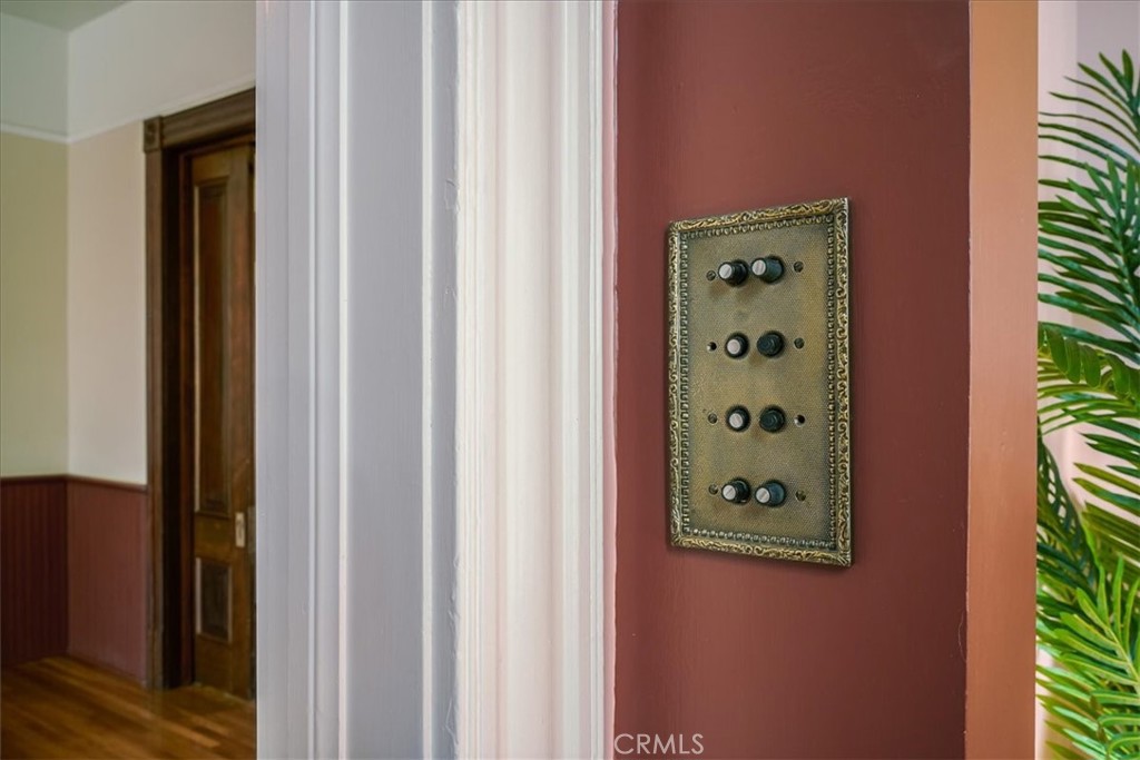 1007 N Euclid Avenue