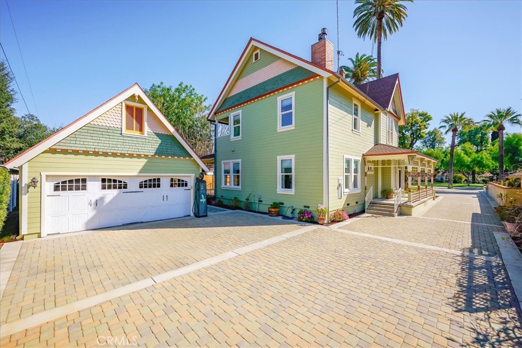 1007 N Euclid Avenue