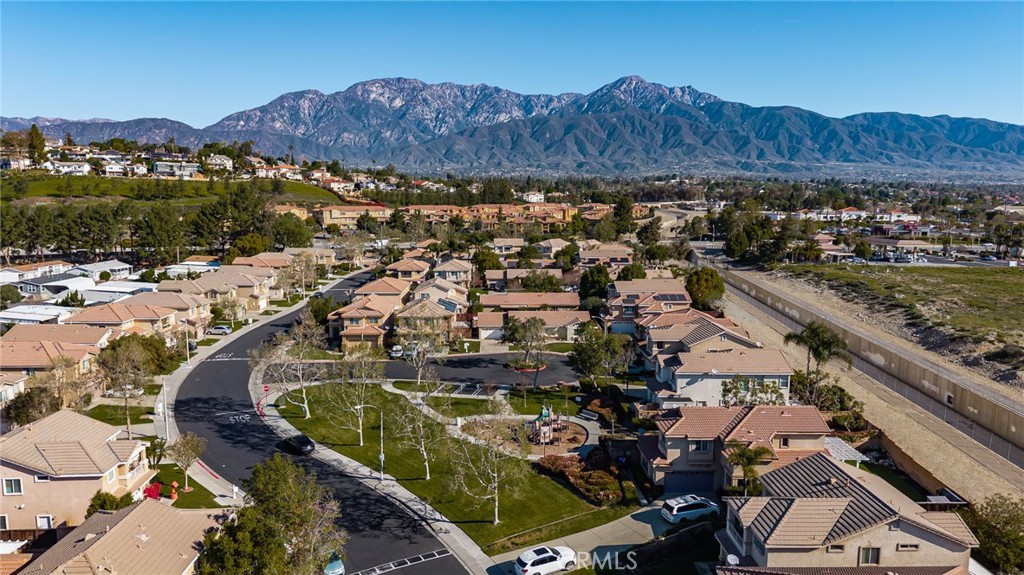 8765 Grand Oaks Court