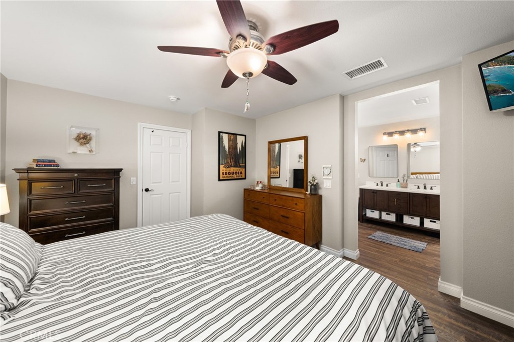 8765 Grand Oaks Court