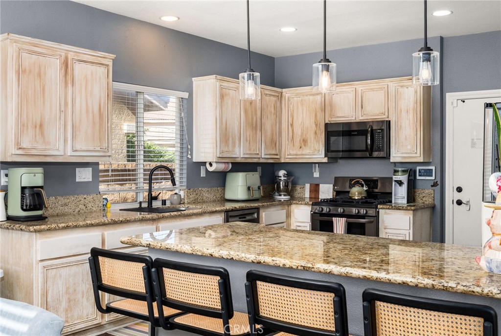 8765 Grand Oaks Court