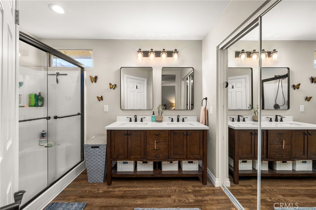 8765 Grand Oaks Court