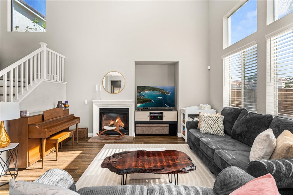 8765 Grand Oaks Court