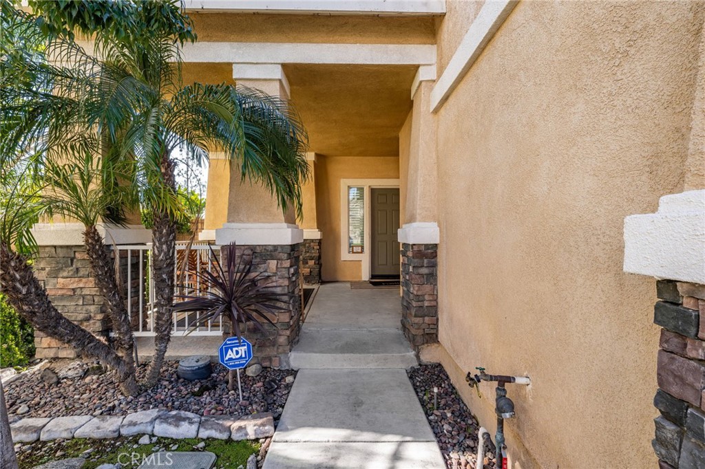 8765 Grand Oaks Court