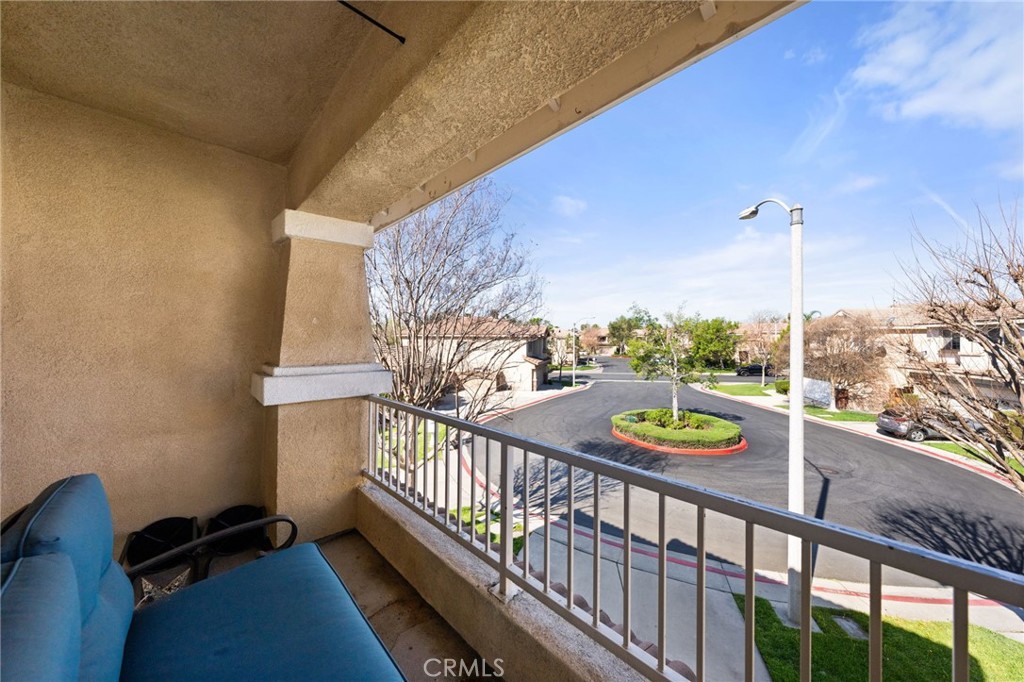 8765 Grand Oaks Court