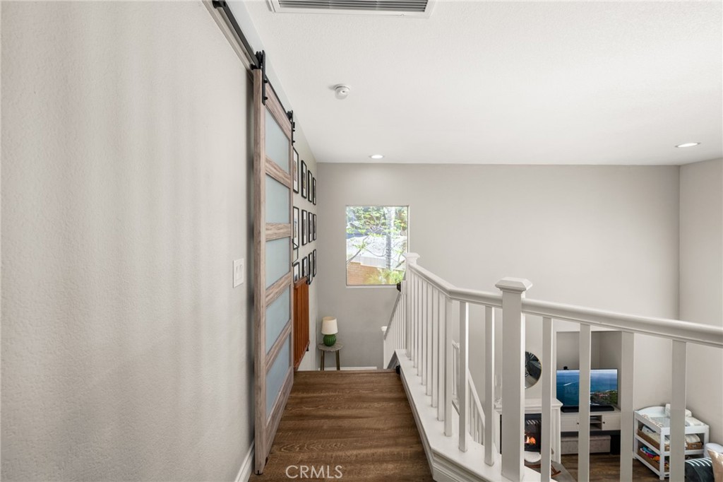 8765 Grand Oaks Court