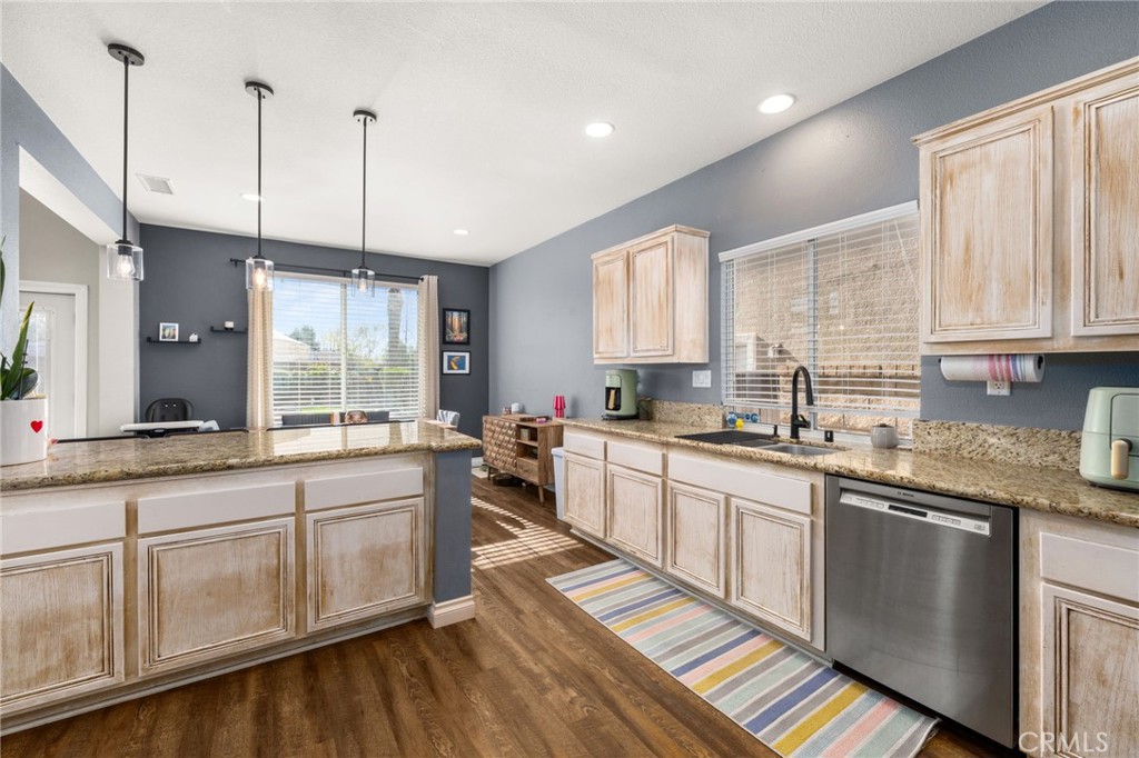 8765 Grand Oaks Court