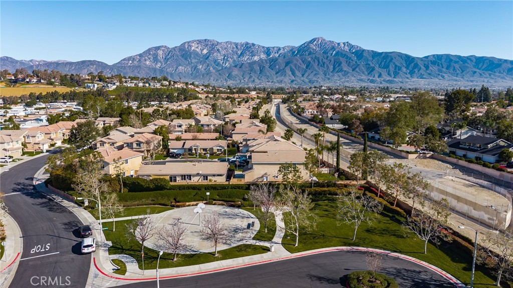 8765 Grand Oaks Court