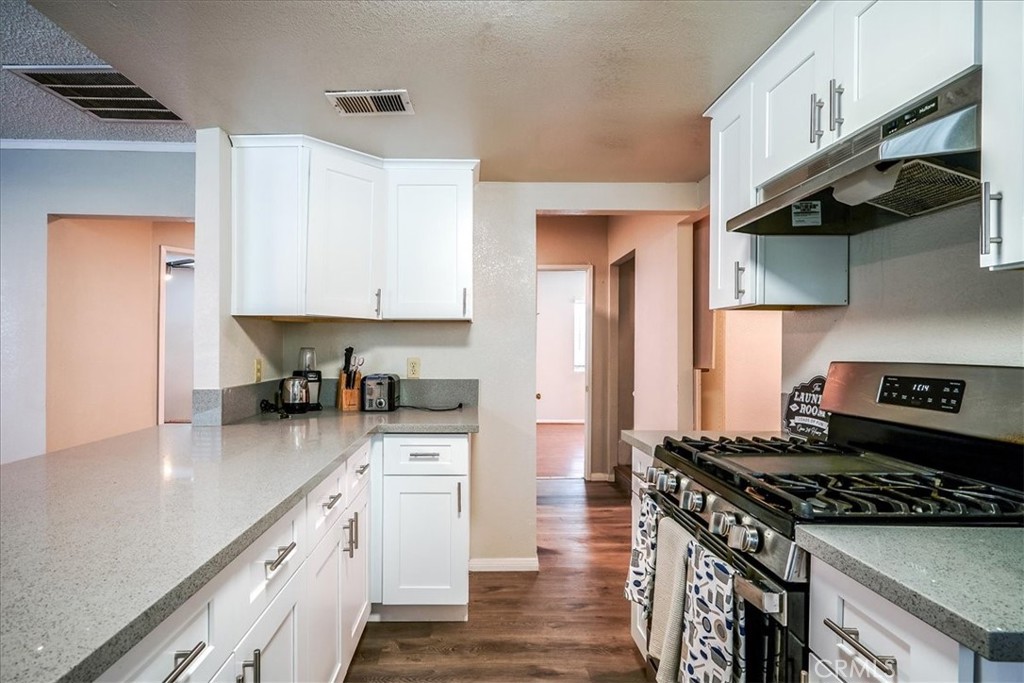 5651 Franklin Avenue