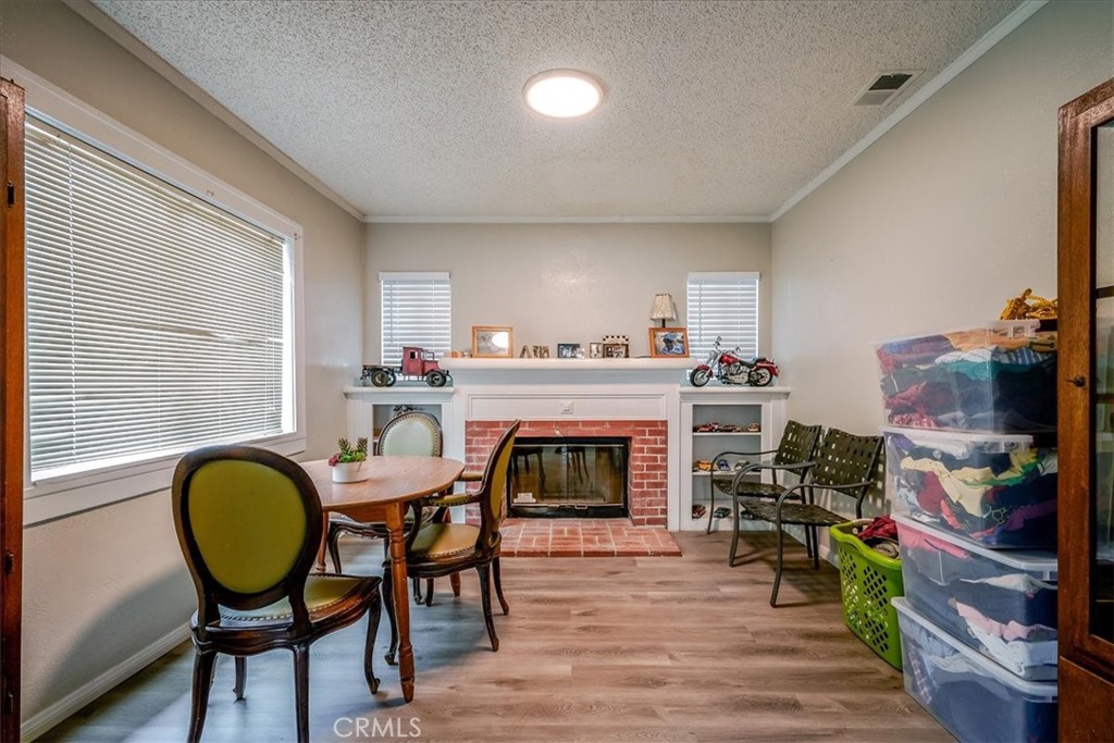 5651 Franklin Avenue