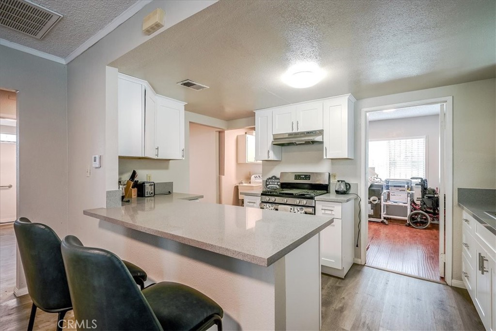 5651 Franklin Avenue