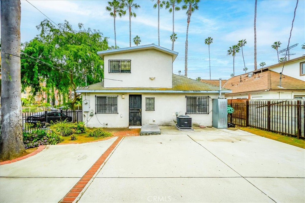 5651 Franklin Avenue