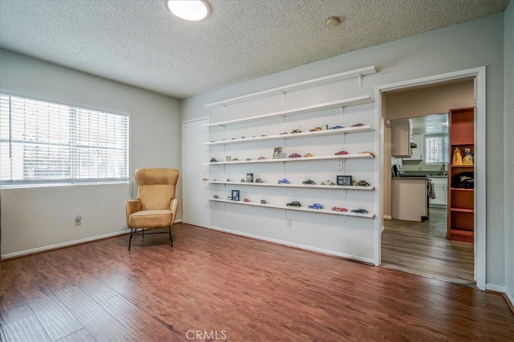 5651 Franklin Avenue