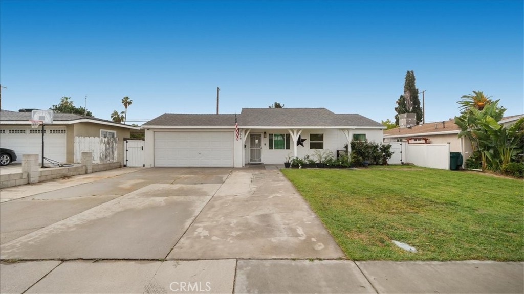 4776 Dewey Avenue