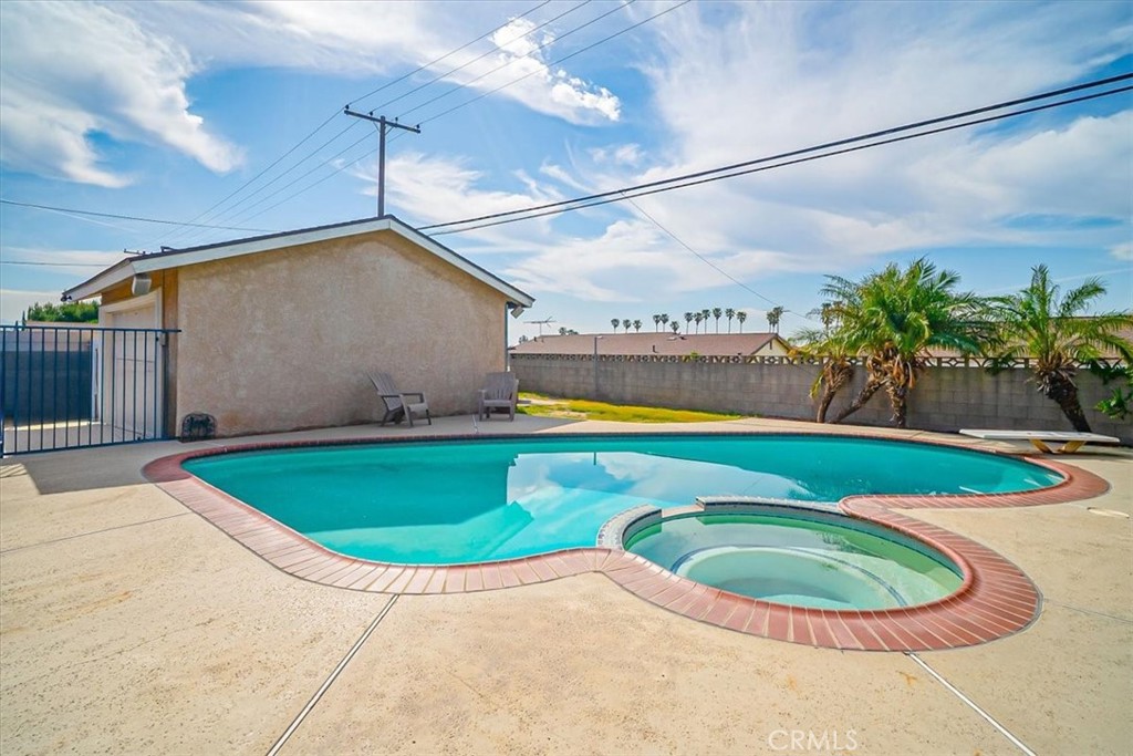 9535 Palo Alto Street