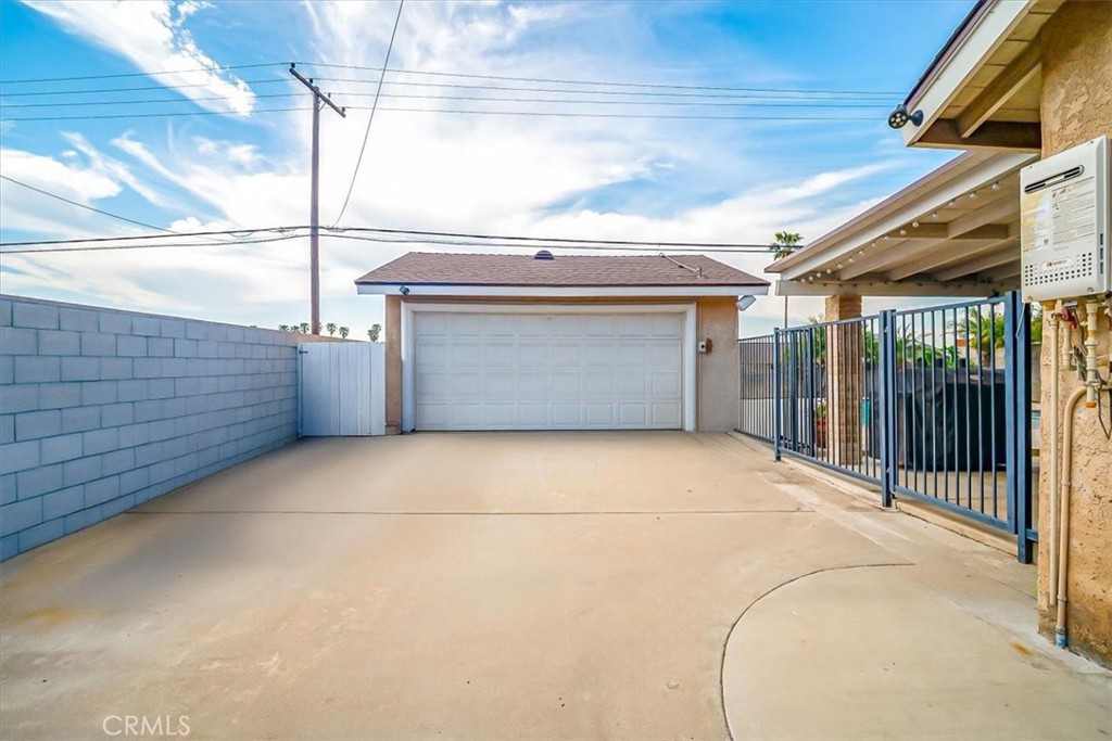 9535 Palo Alto Street