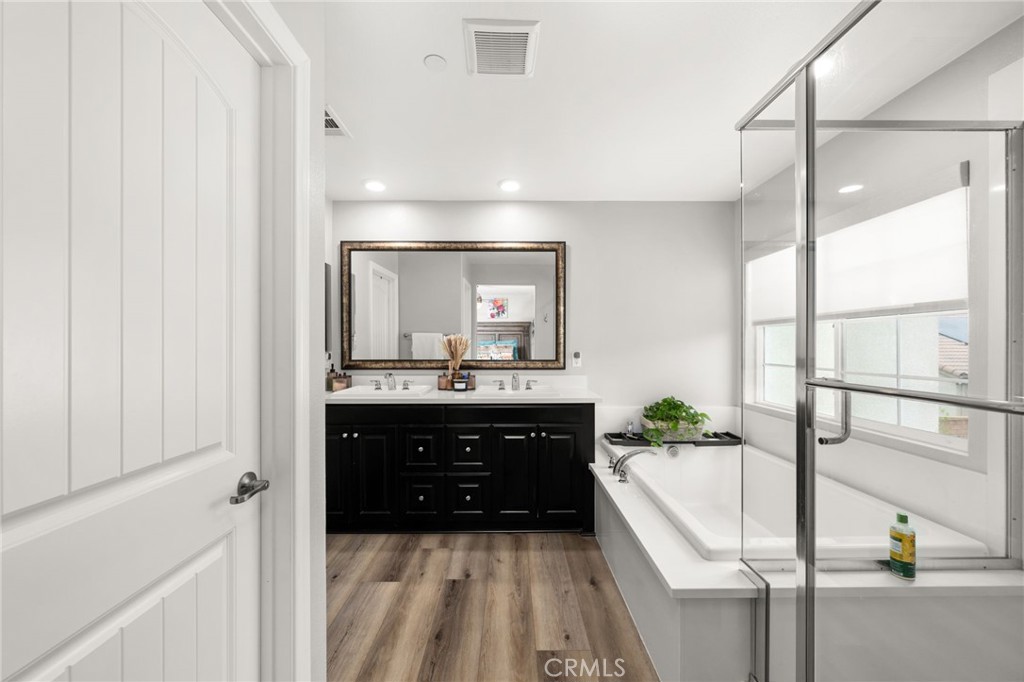 3693 S Grower Avenue