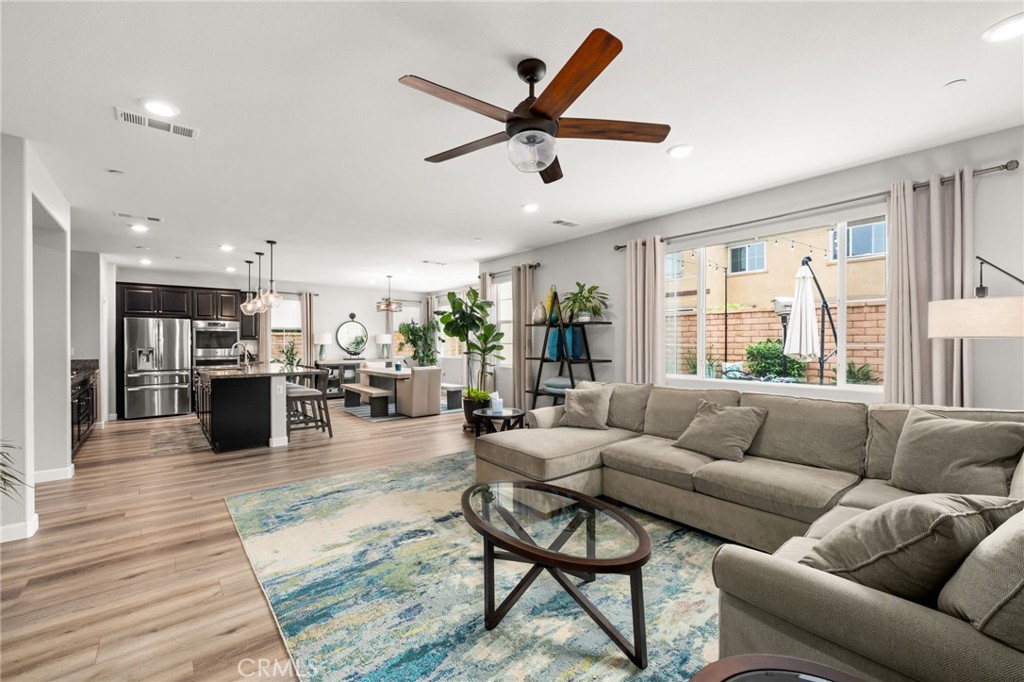 3693 S Grower Avenue