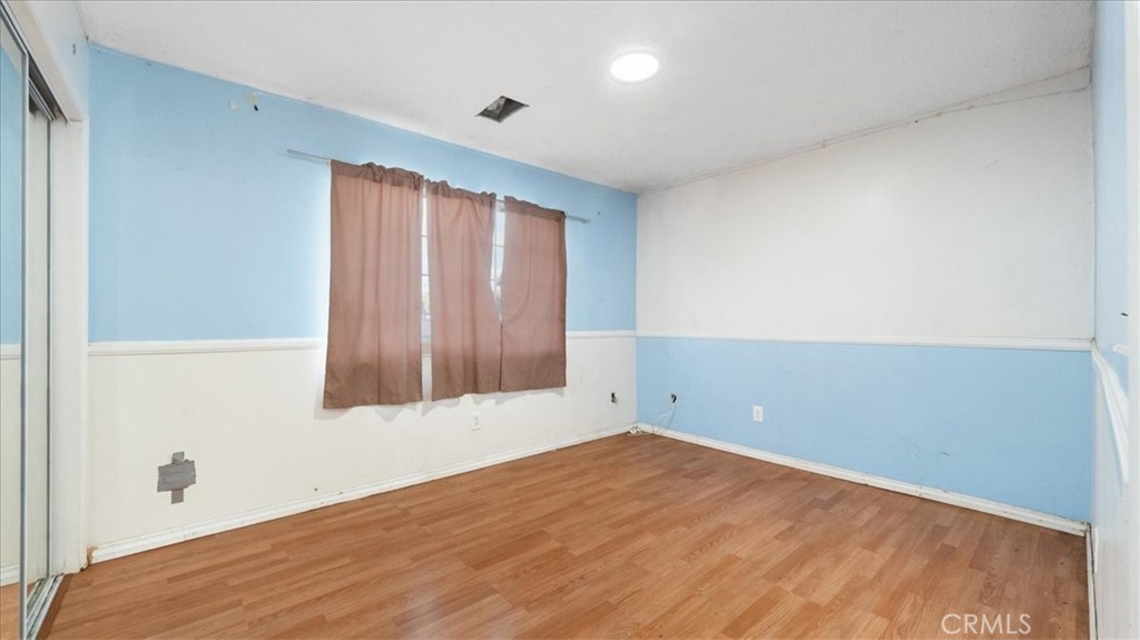 28029 Reservoir Avenue