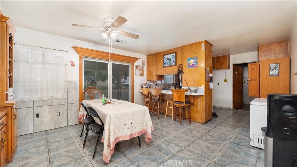 28029 Reservoir Avenue