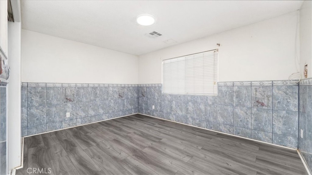 28029 Reservoir Avenue