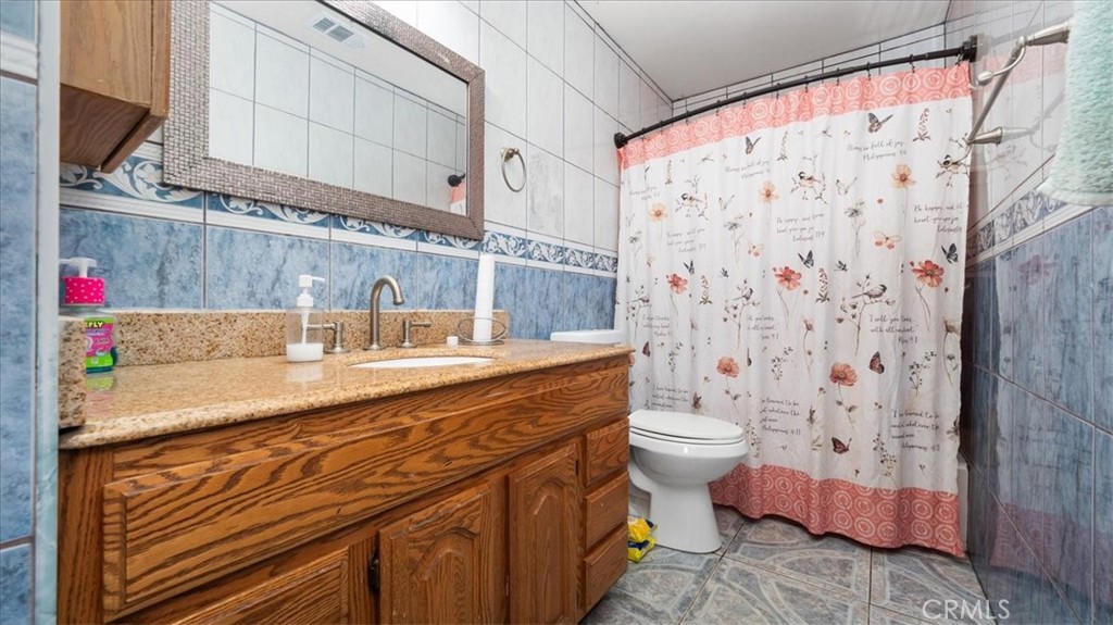 28029 Reservoir Avenue