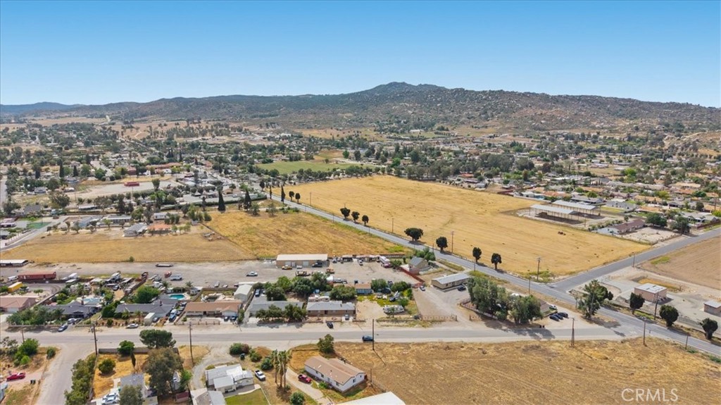 28029 Reservoir Avenue