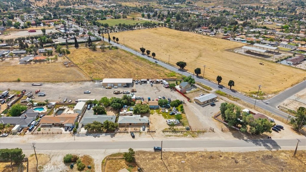 28029 Reservoir Avenue