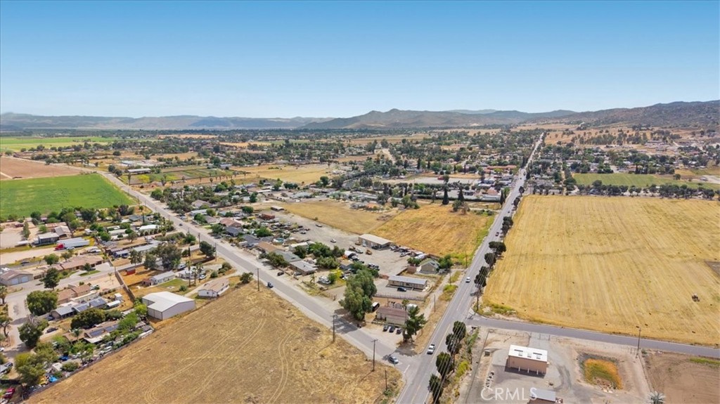 28029 Reservoir Avenue