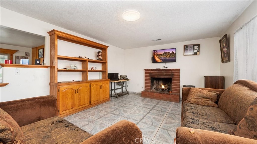 28029 Reservoir Avenue