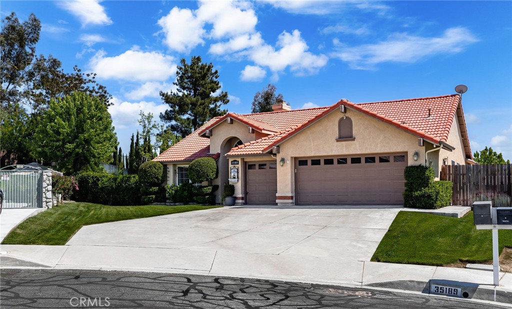 35189 Ravencrest Court