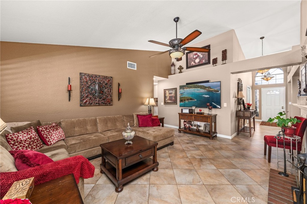 35189 Ravencrest Court