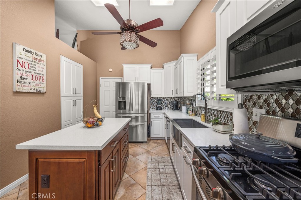 35189 Ravencrest Court