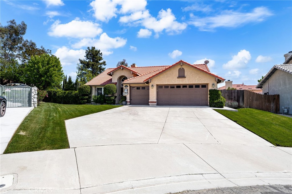 35189 Ravencrest Court