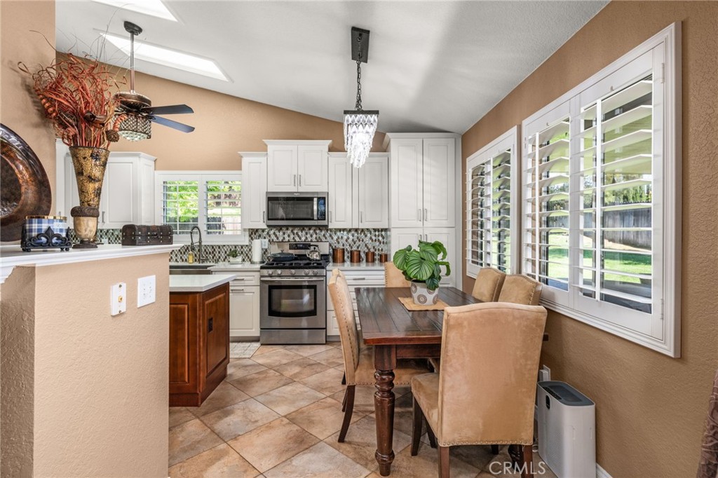 35189 Ravencrest Court