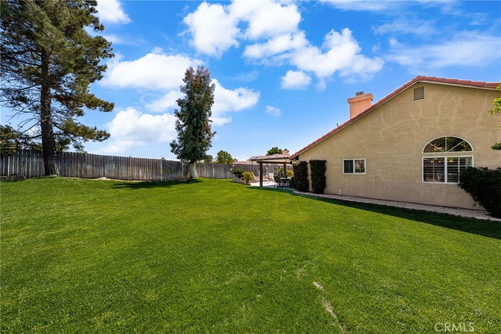 35189 Ravencrest Court