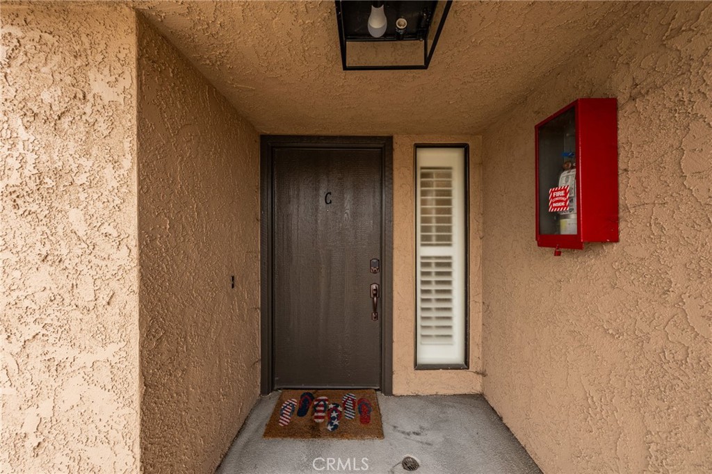 250 Avenida Lobeiro C