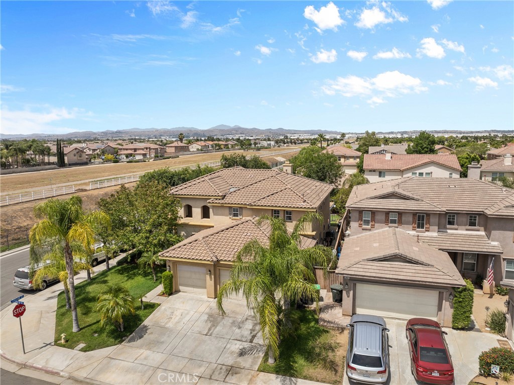 3410 Fieldcrest Court