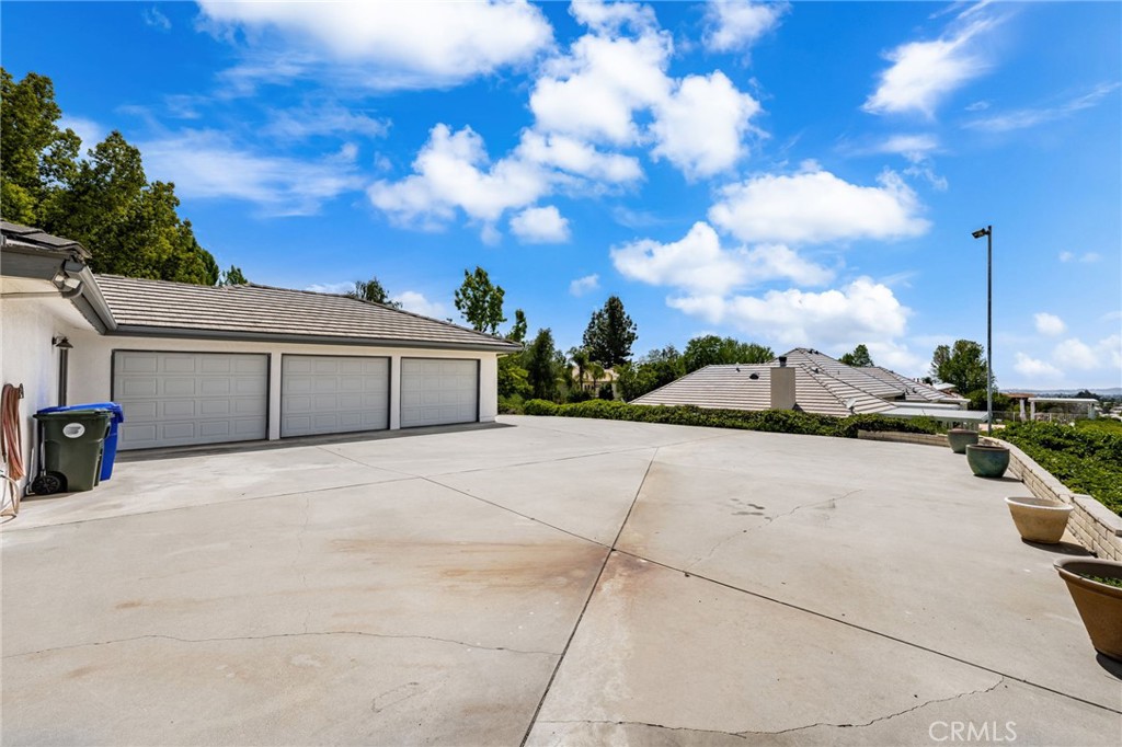 36608 Oak Ridge Drive