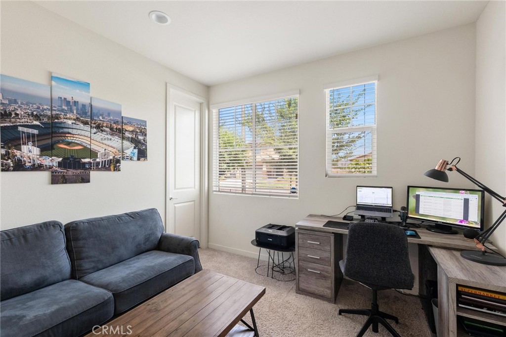 28439 Harvest Gold Court